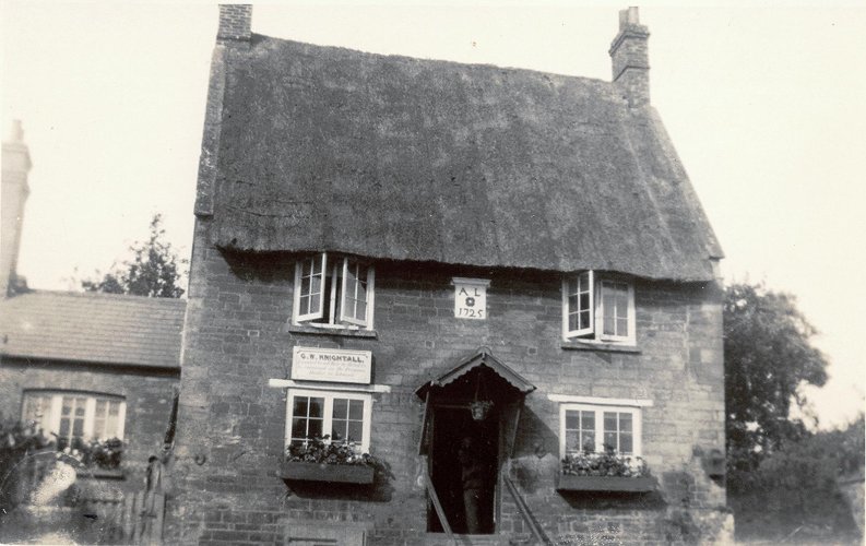 The Fir Tree beer house in Spratton