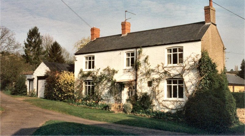 Threeways in Yew Tree Lane, Spratton